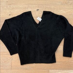 Sadie & Sage Classic Black V-Neck Sweater